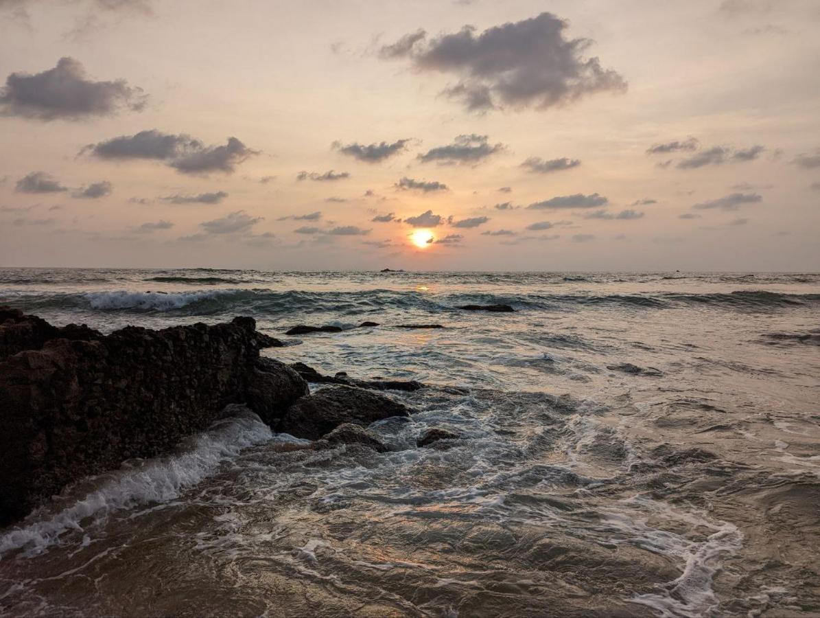 Sunset Cabana Галле Экстерьер фото