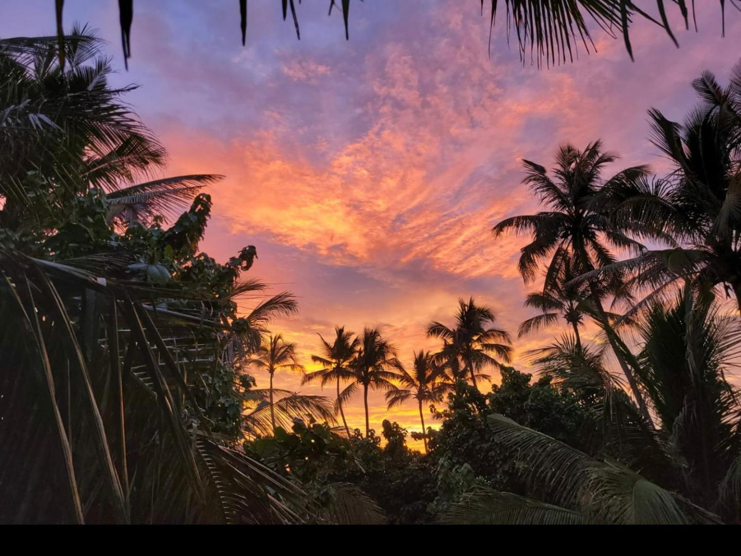 Апартаменты Sunset Cabana Галле Экстерьер фото